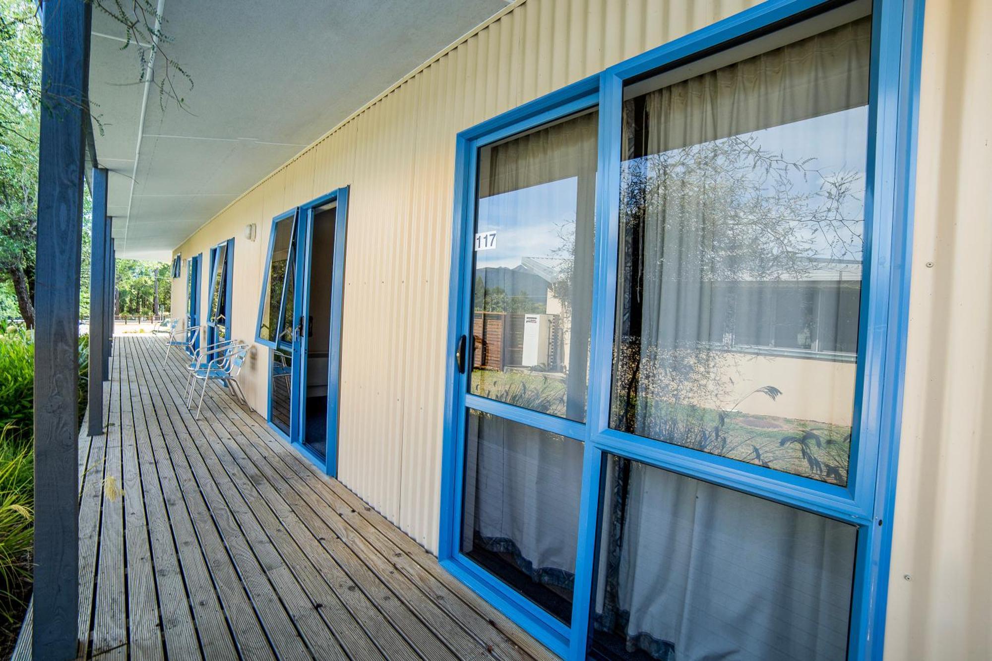Te Anau Lakeview Holiday Park & Motels Exteriér fotografie